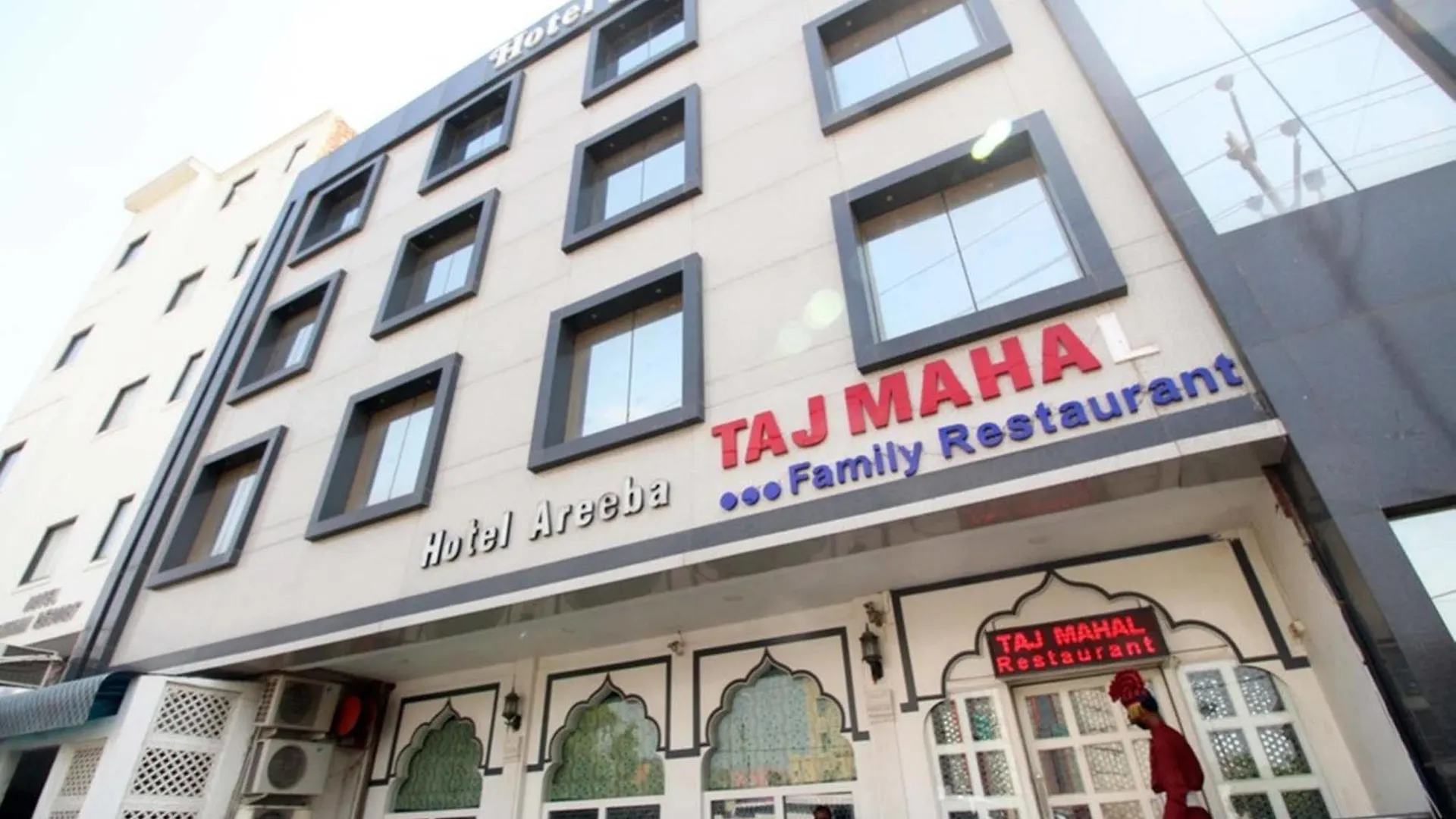 Hotel Areeba Agra